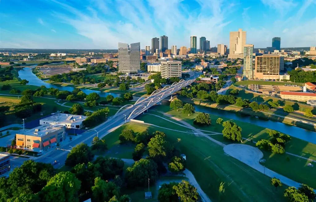 Fort Worth, TX: Tradition, Growth & Western Spirit