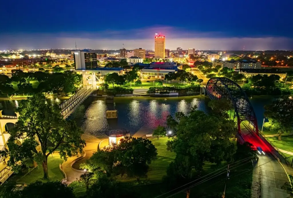 Waco, TX: Tradition, Growth, and Opportunity